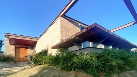 Casa em Condomínio para Venda