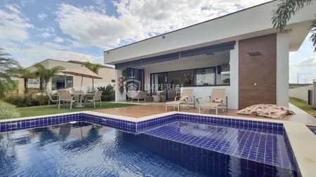 Casa em Condomínio para Venda