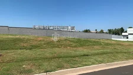 Terreno em Condomínio para Venda
