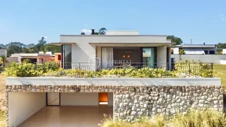 Casa em Condomínio para Venda