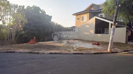 Terreno em Condomínio para Venda