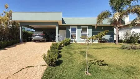 Casa em Condomínio para Venda ou Aluguel