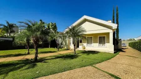 Casa em Condomínio para Venda