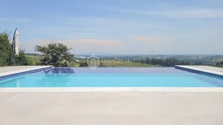 Casa em Condomínio para Venda ou Aluguel