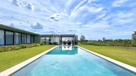 Casa em Condomínio para Venda ou Aluguel