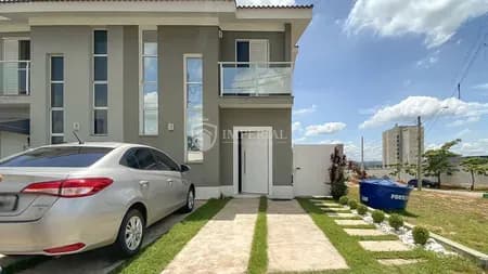 Casa em Condomínio para Venda