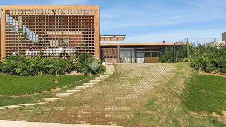 Casa em Condomínio para Venda ou Aluguel