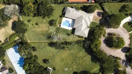 Casa em Condomínio para Aluguel