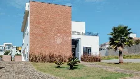 Casa em Condomínio para Venda