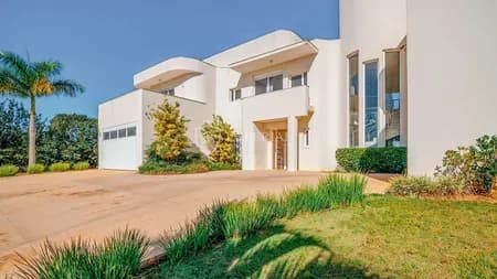 Casa em Condomínio para Venda ou Aluguel