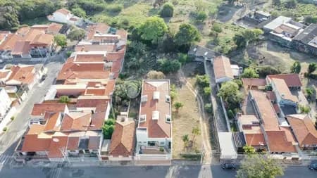 Terreno em Bairro para Venda