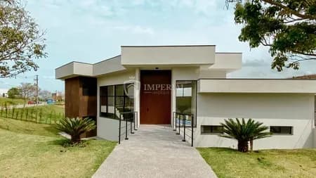 Casa em Condomínio para Venda