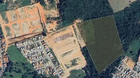 Terreno em Bairro para Venda