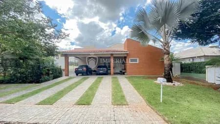 Casa em Condomínio para Venda