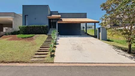 Casa em Condomínio para Aluguel