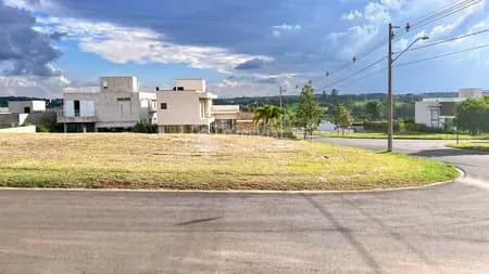 Terreno em Condomínio para Venda