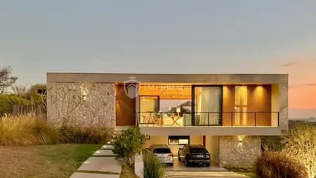 Casa em Condomínio para Venda