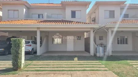 Casa em Condomínio para Aluguel