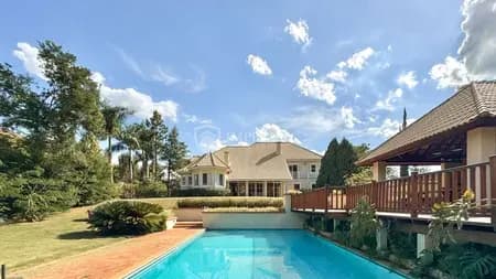 Casa em Condomínio para Venda ou Aluguel