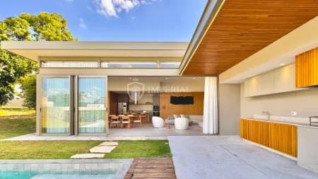 Casa em Condomínio para Venda