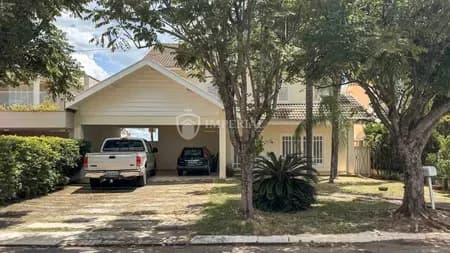 Casa em Condomínio para Venda ou Aluguel