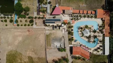 Terreno em Bairro para Venda