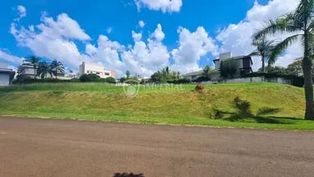 Terreno em Condomínio para Venda