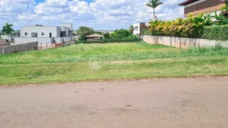 Terreno em Condomínio para Venda