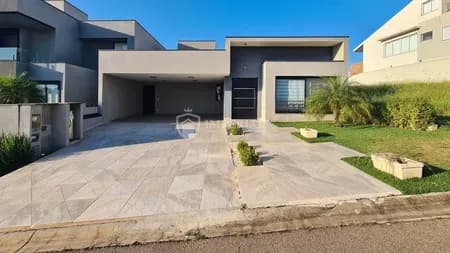 Casa em Condomínio para Venda ou Aluguel