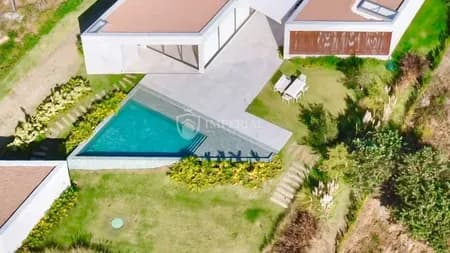 Casa em Condomínio para Venda