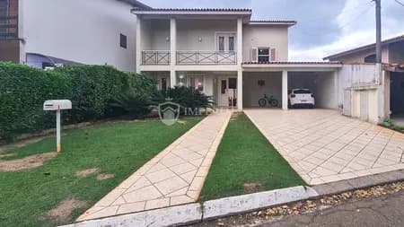 Casa em Condomínio para Venda