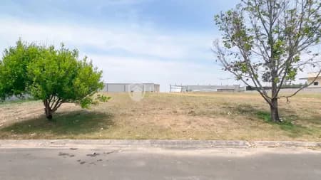Terreno em Condomínio para Venda