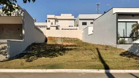 Terreno em Condomínio para Venda