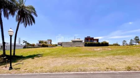 Terreno em Condomínio para Venda