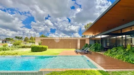 Casa em Condomínio para Venda