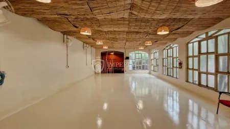 Casa em Bairro para Venda