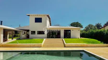 Casa em Condomínio para Venda
