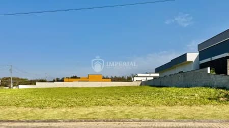 Terreno em Condomínio para Venda