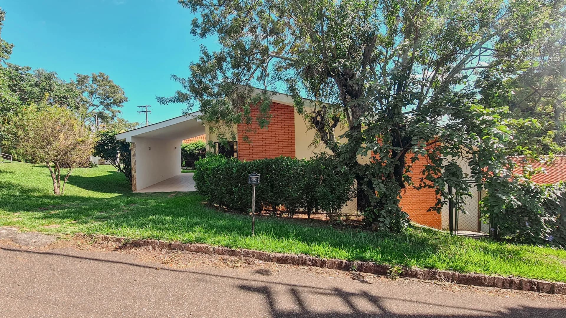 Casa em Condomínio para Aluguel